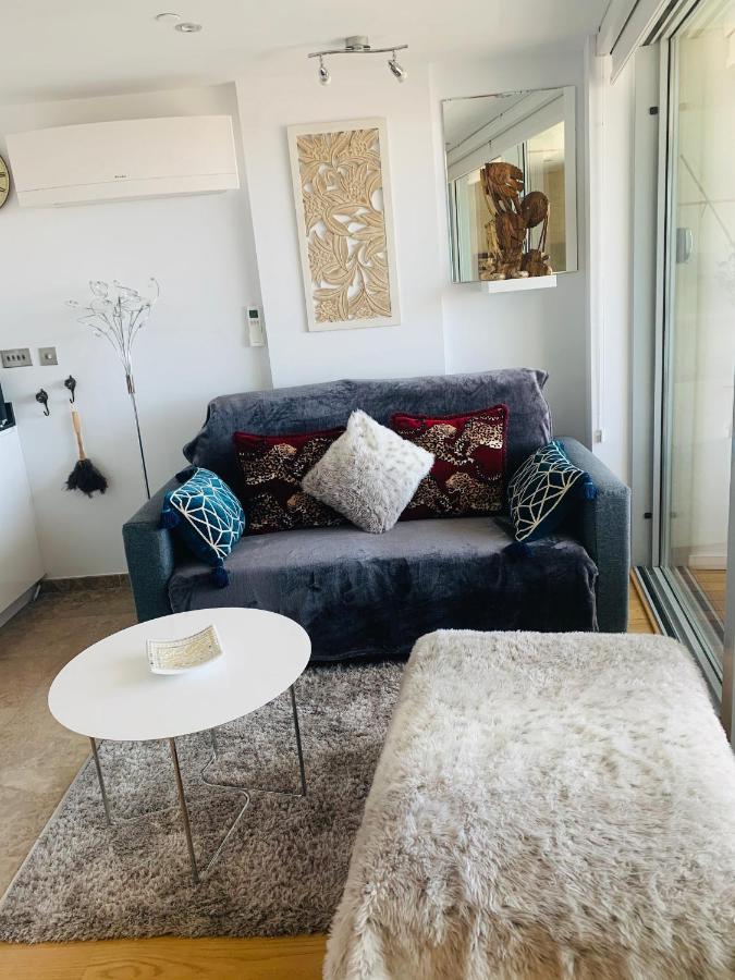 Luxe Studio Seconds From The Marina And City Centre Gibraltar Exterior photo